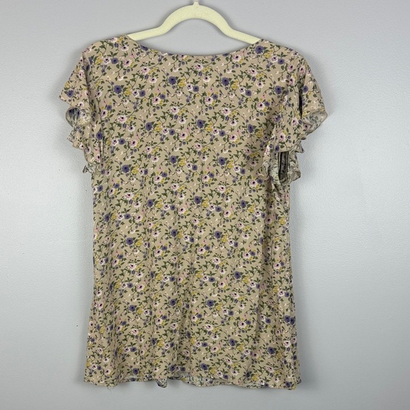 Suzanne Betro Tan Delicate Floral Pattern Soft Ruffled Short Sleeve Blouse - Picture 8 of 8